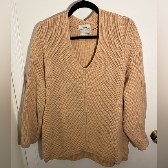 Urban Outfitters Sweaters - Urban Outfitters Blush/Tan Oversized Sweater